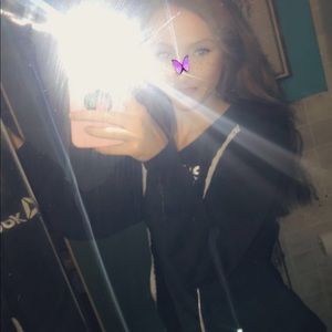 Meet your Posher, Kelly